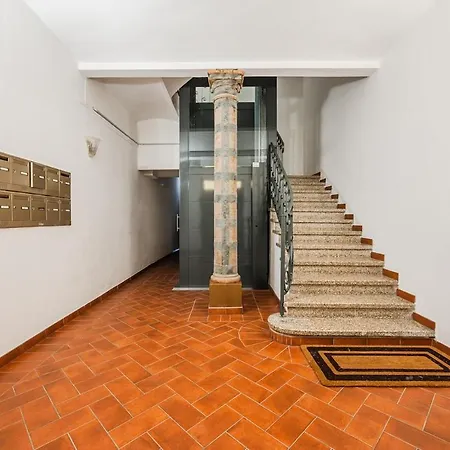 Design Campanella - Ghirlandina & Accademia Apartment Modena